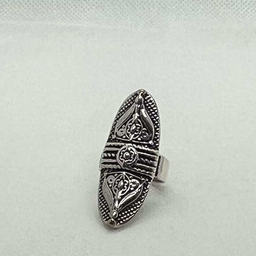 Statement ring